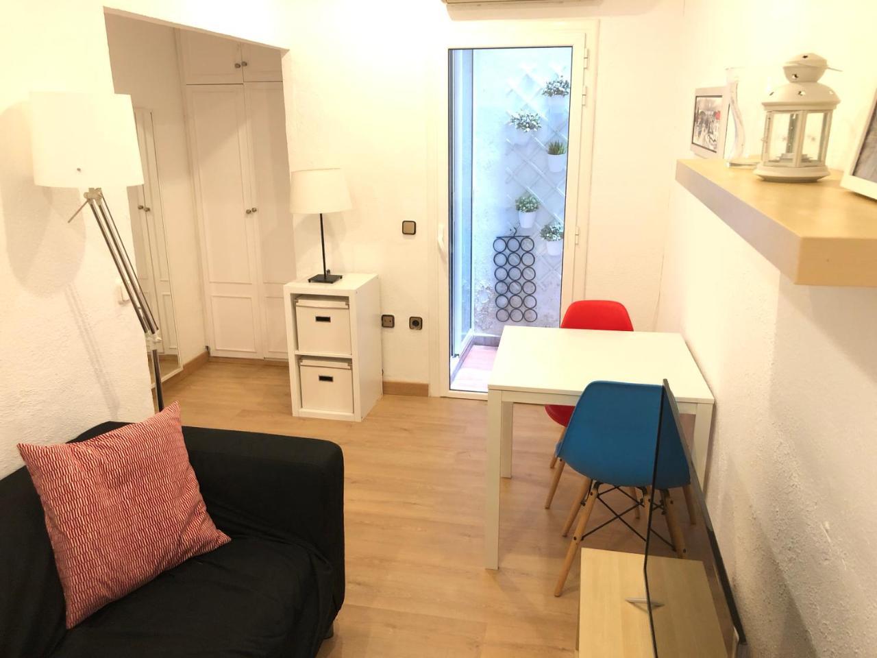 New! Apartment In Sarria Near Metro Barcelona Exteriér fotografie